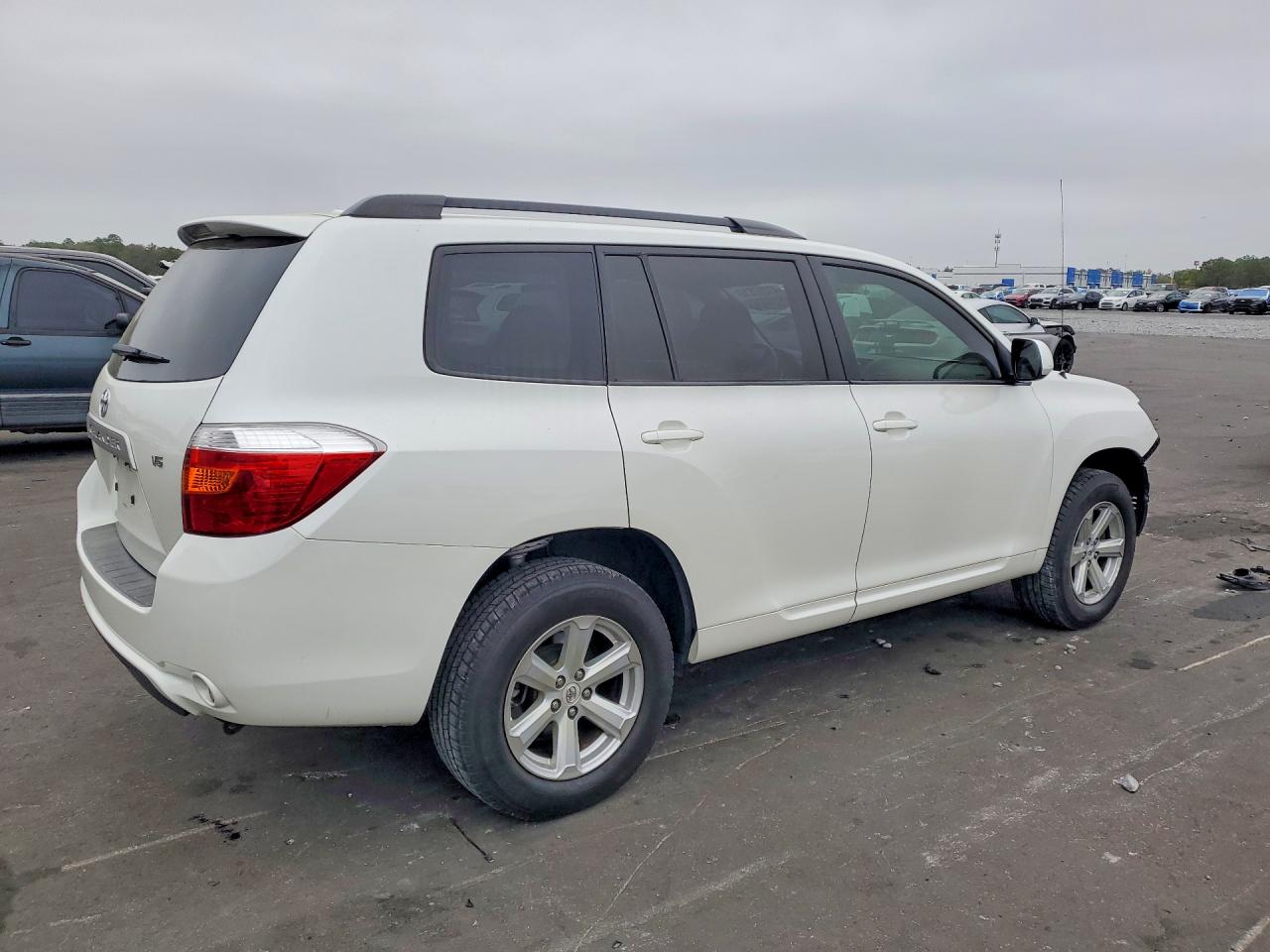 2009 TOYOTA HIGHLANDER BASE photo 7