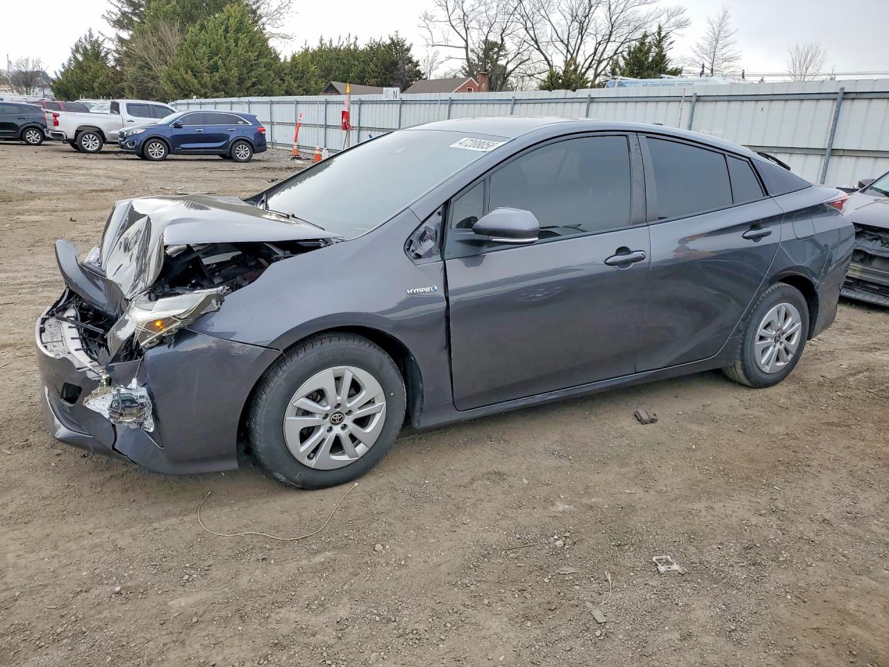 2017 TOYOTA PRIUS