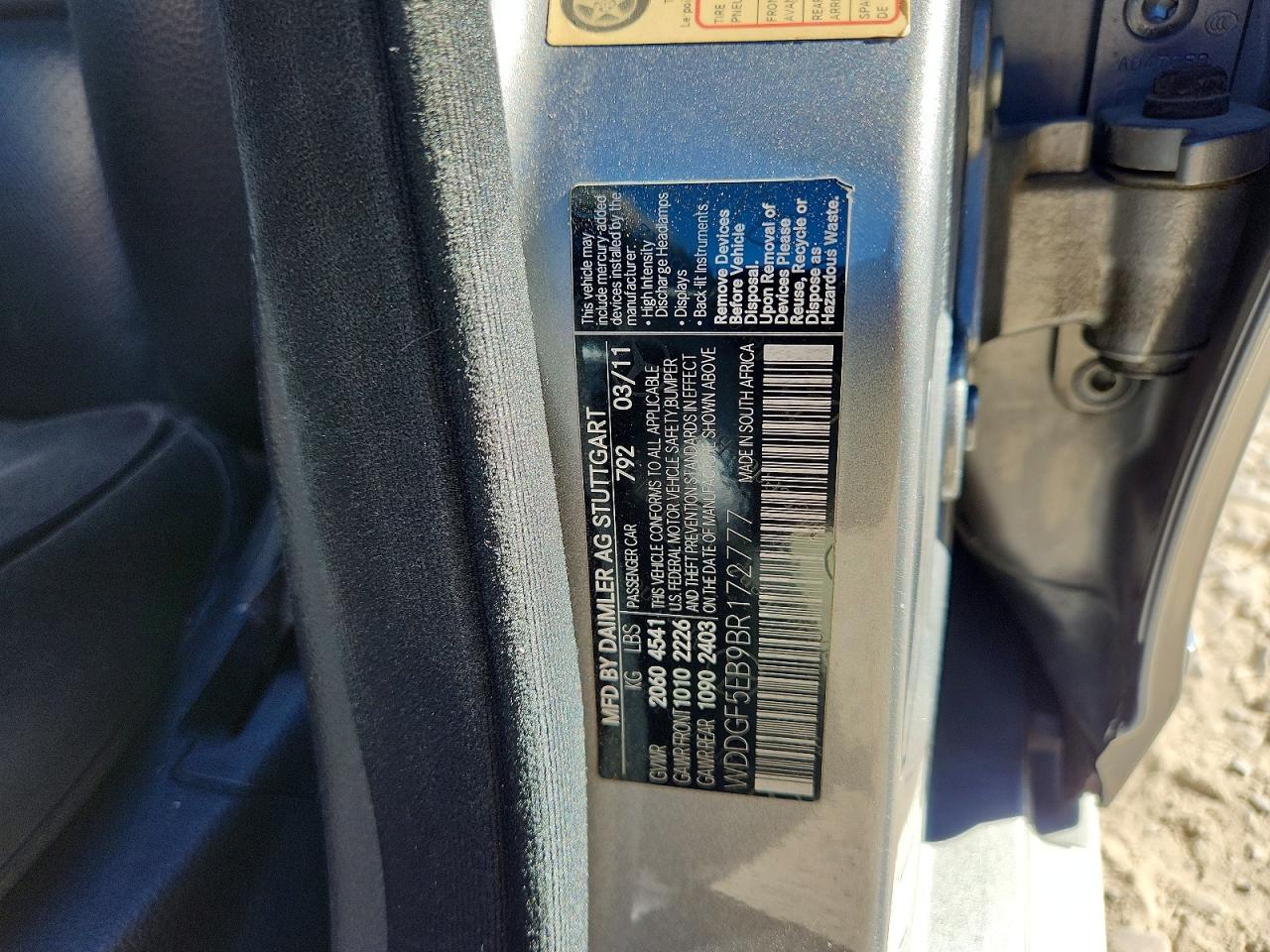2011 MERCEDES-BENZ C 300 photo 12