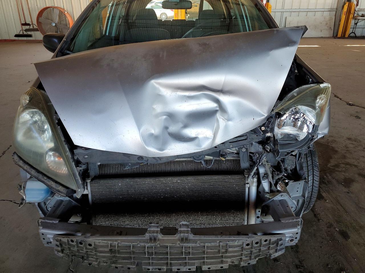 2009 HONDA FIT photo 11