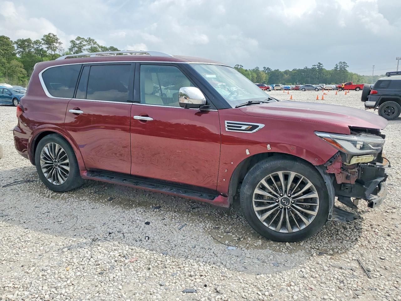 2021 INFINITI QX80 SENSORY photo 4