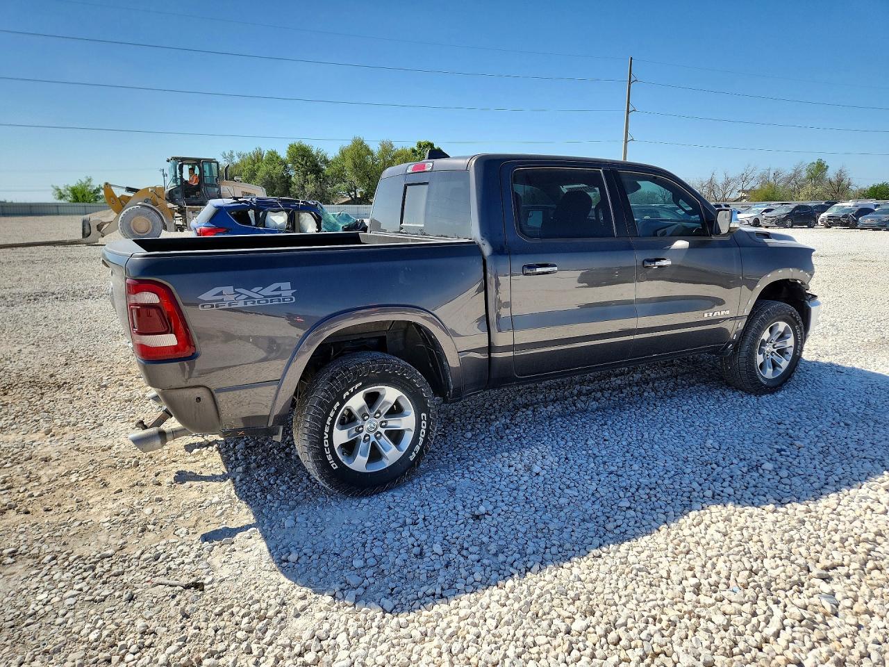 2021 RAM 1500 LARAMIE photo 3