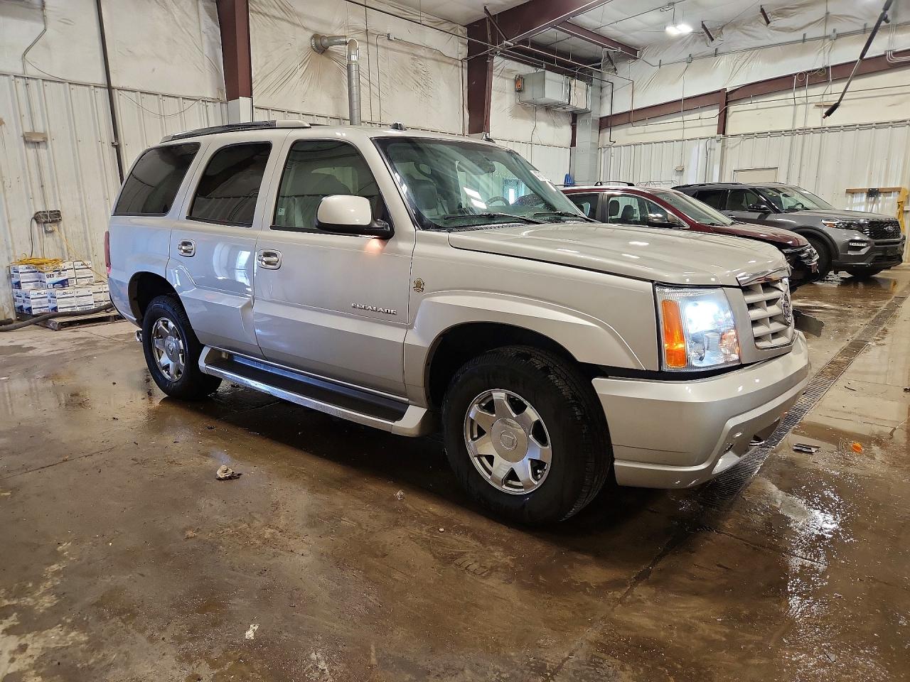 2005 CADILLAC ESCALADE LUXURY photo 7