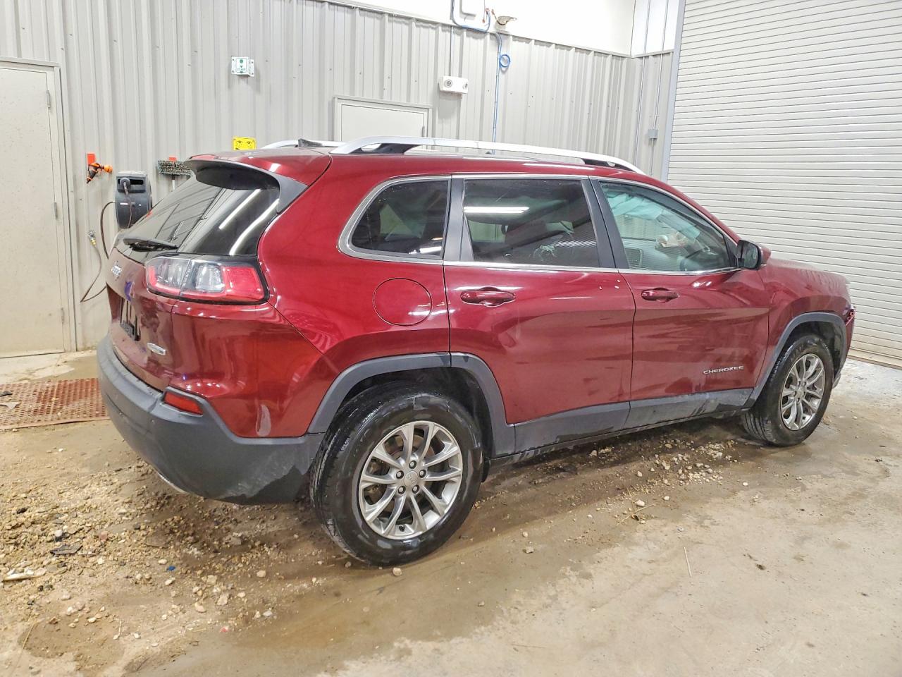 2019 JEEP CHEROKEE photo 7