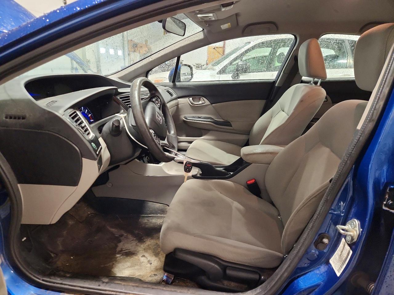 2013 HONDA CIVIC LX photo 13