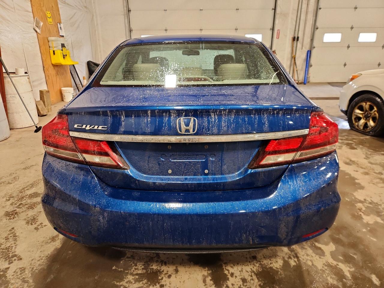 2013 HONDA CIVIC LX photo 11