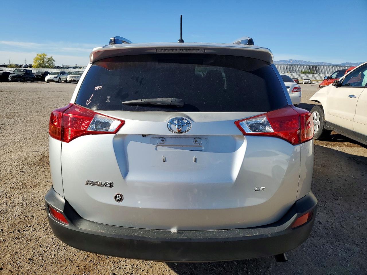 2013 TOYOTA RAV4 LE photo 16