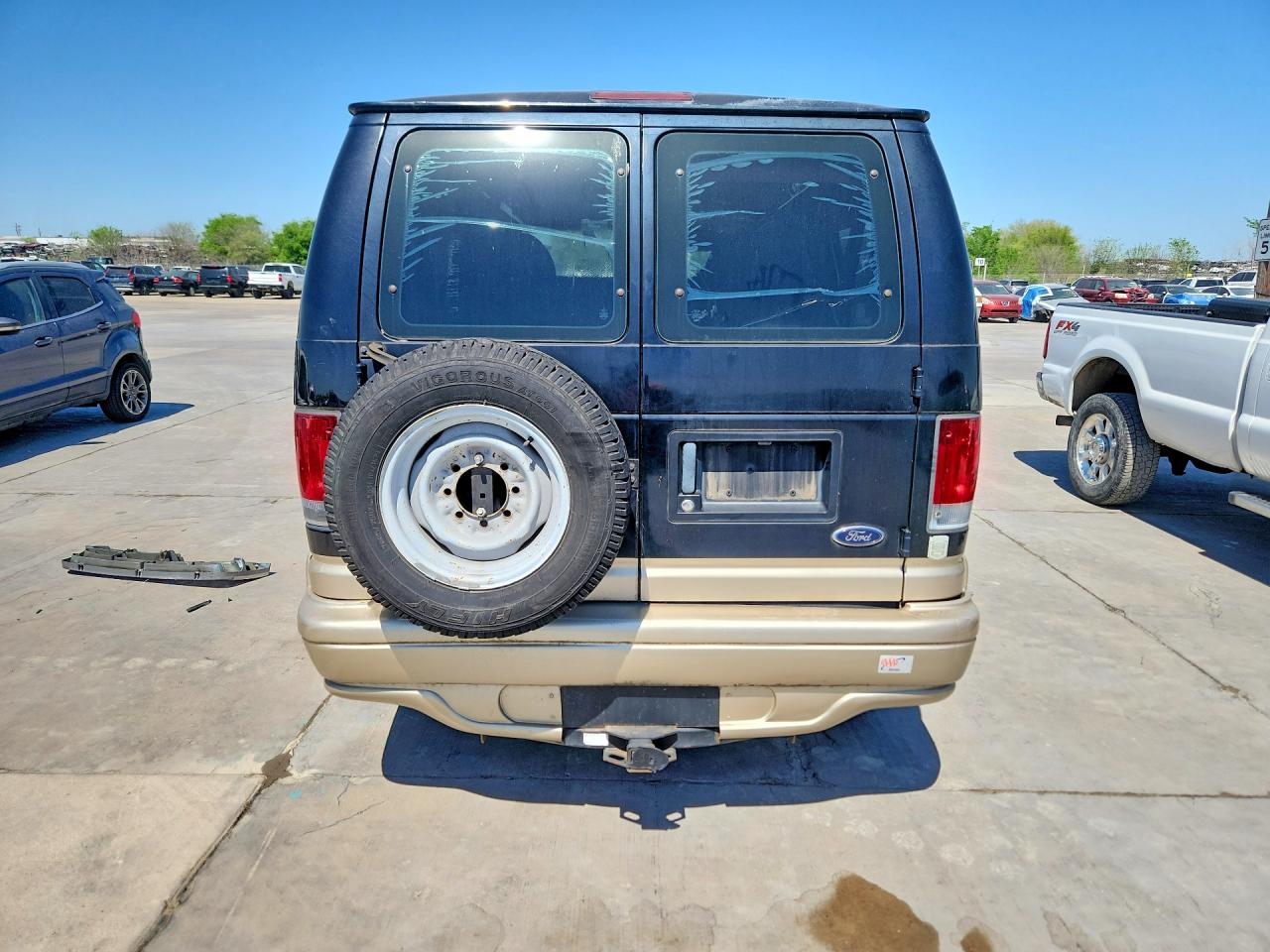 2002 FORD ECONOLINE E250 VAN photo 11