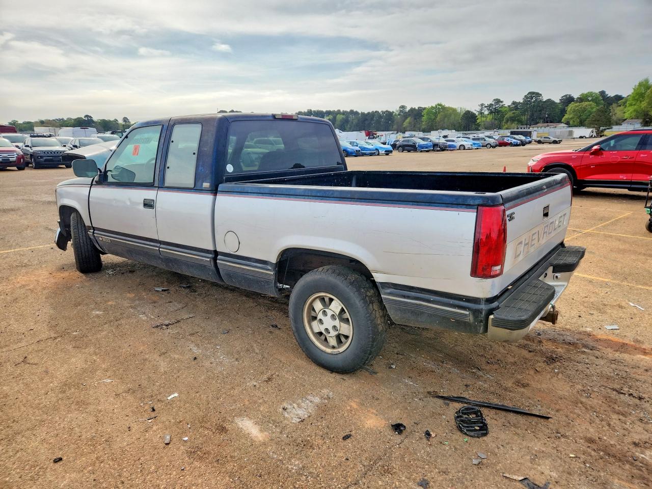 1994 CHEVROLET GMT-400 C1500 photo 3
