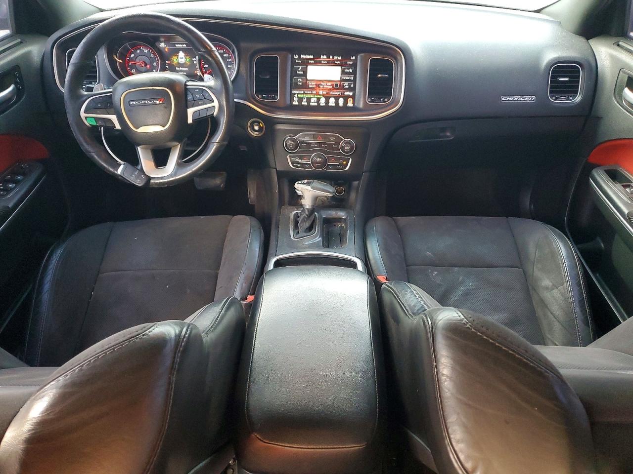 2017 DODGE CHARGER R photo 22