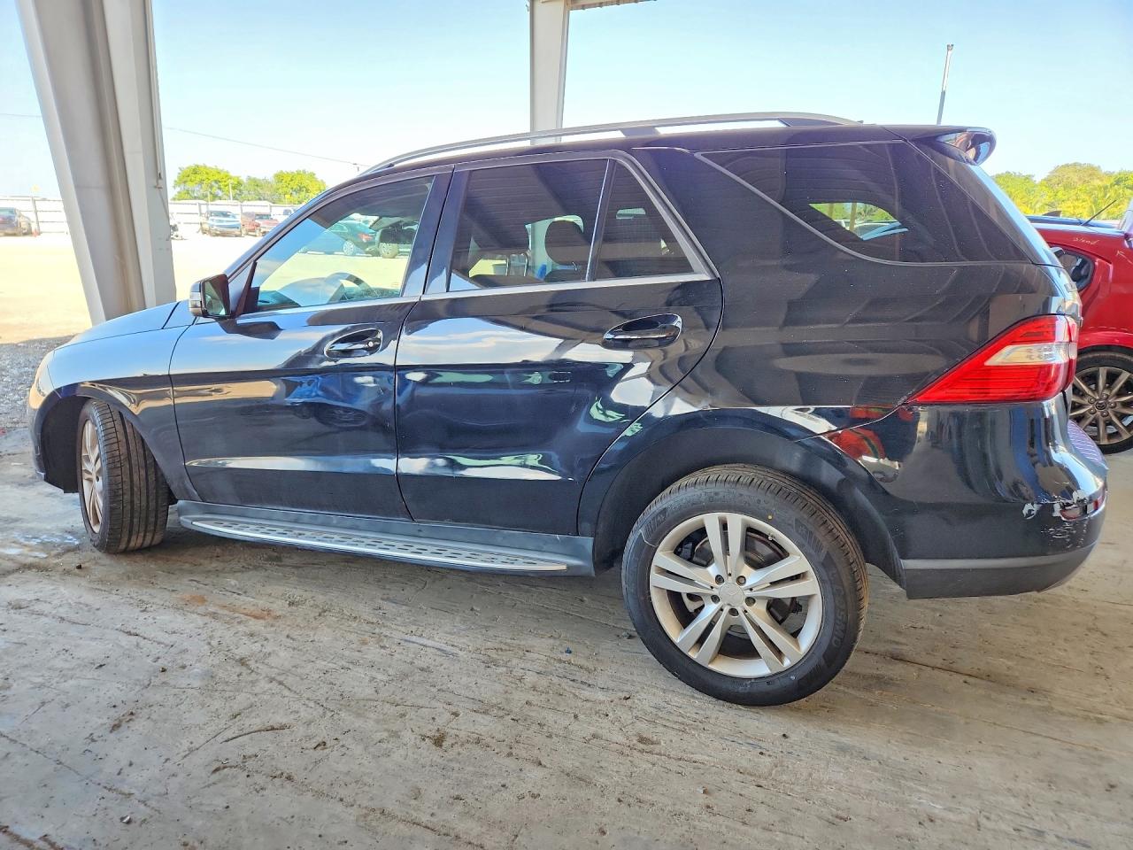 2015 MERCEDES-BENZ ML 250 BLUETEC photo 2