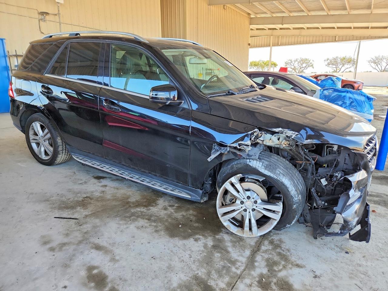 2015 MERCEDES-BENZ ML 250 BLUETEC photo 4