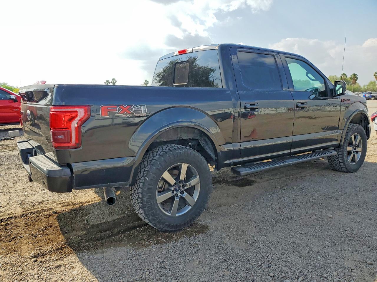 2015 FORD F150 SUPERCREW photo 5