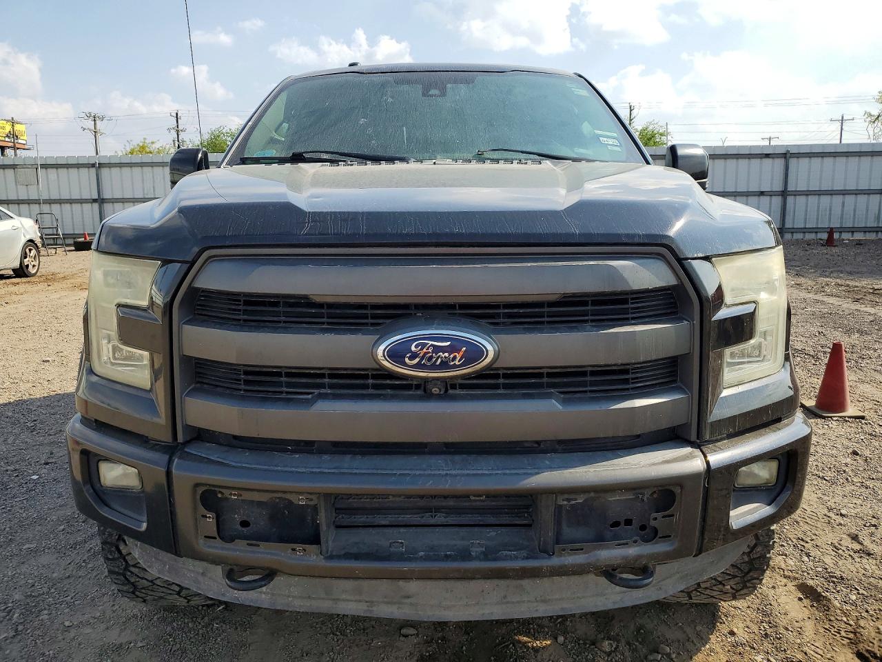 2015 FORD F150 SUPERCREW photo 9