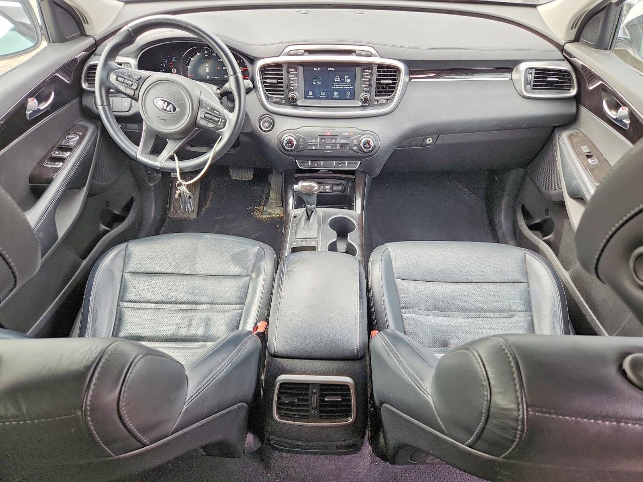2017 KIA SORENTO EX V6 photo 22