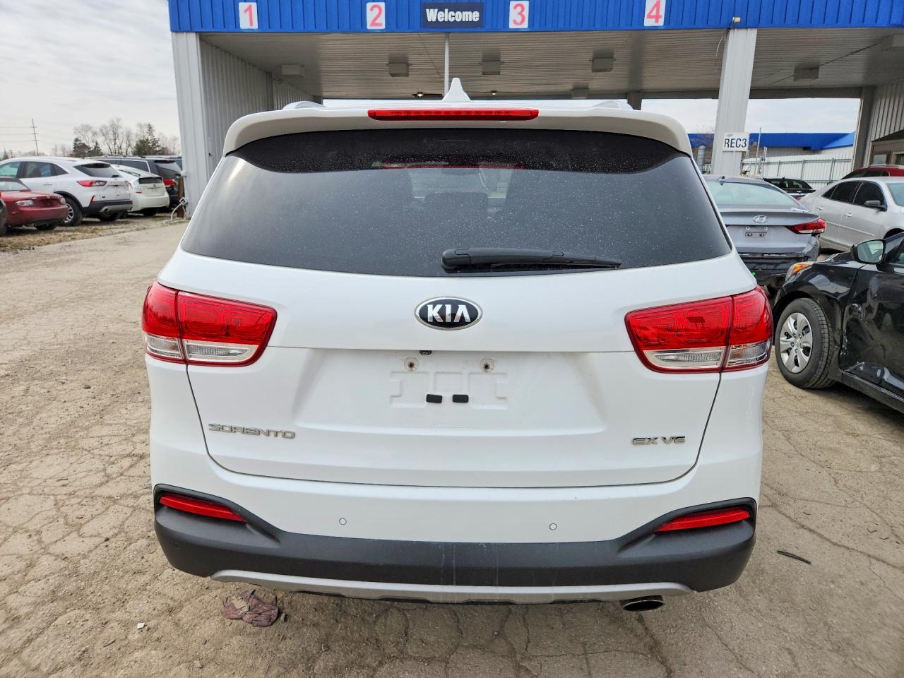 2017 KIA SORENTO EX V6 photo 16