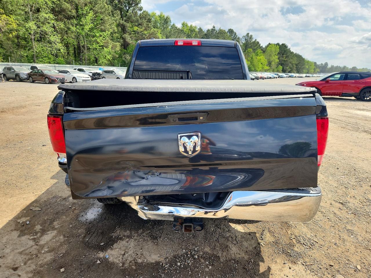 2018 RAM 1500 ST photo 11