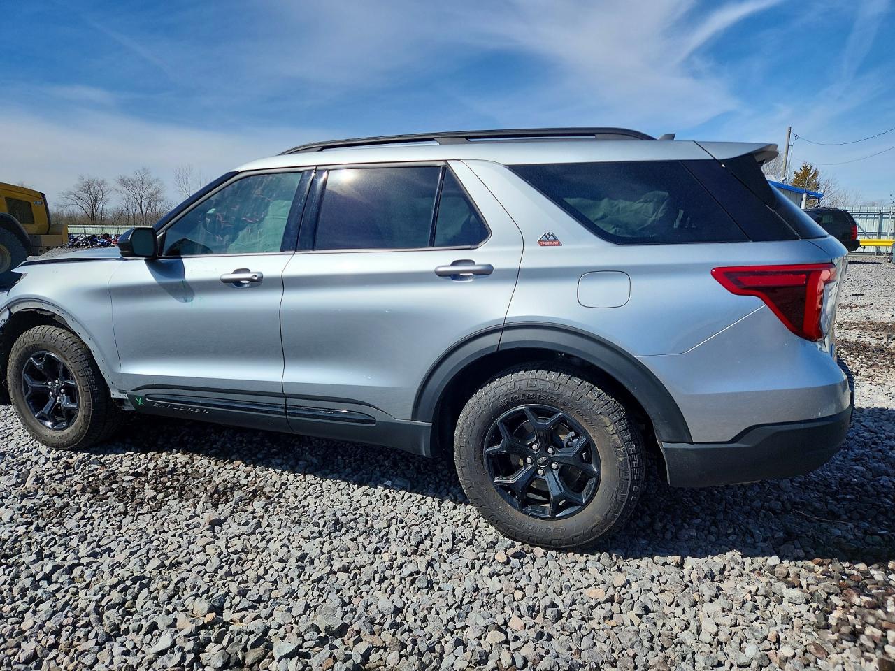 2024 FORD EXPLORER TIMBERLINE photo 3