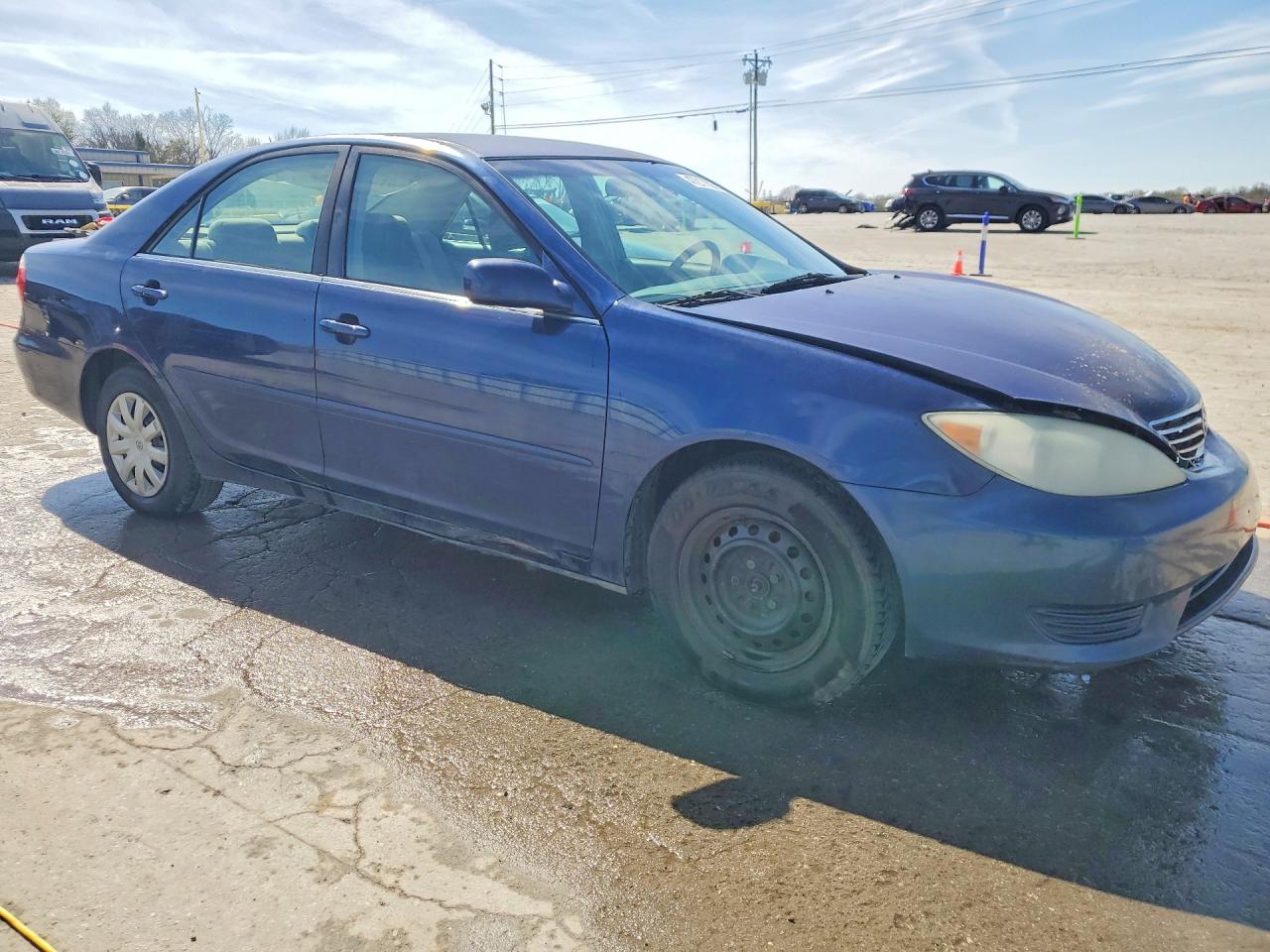 2005 TOYOTA CAMRY LE photo 7