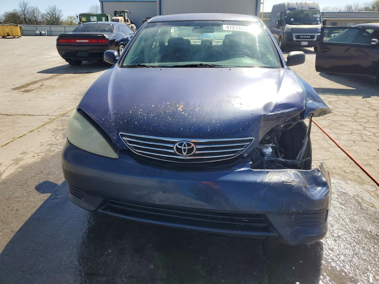 2005 TOYOTA CAMRY LE photo 9