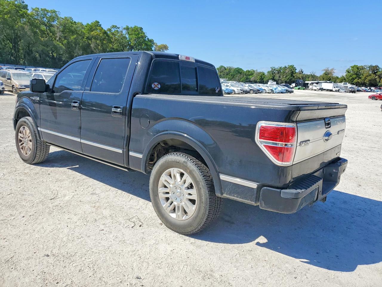 2013 FORD F150 SUPERCREW photo 2