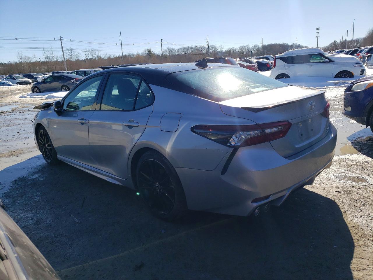 2023 TOYOTA CAMRY XSE photo 2