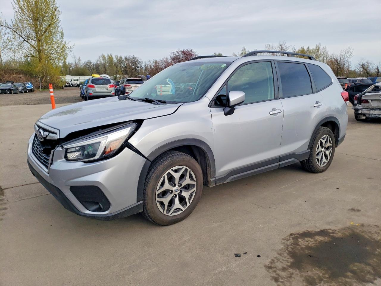 2021 SUBARU FORESTER