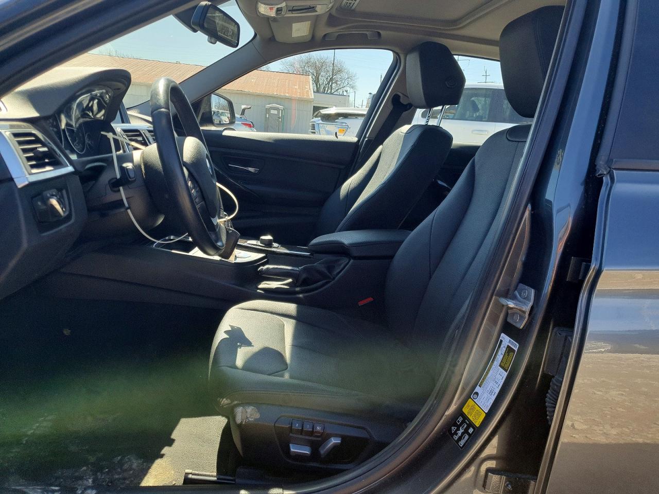 2017 BMW 320 XI photo 13
