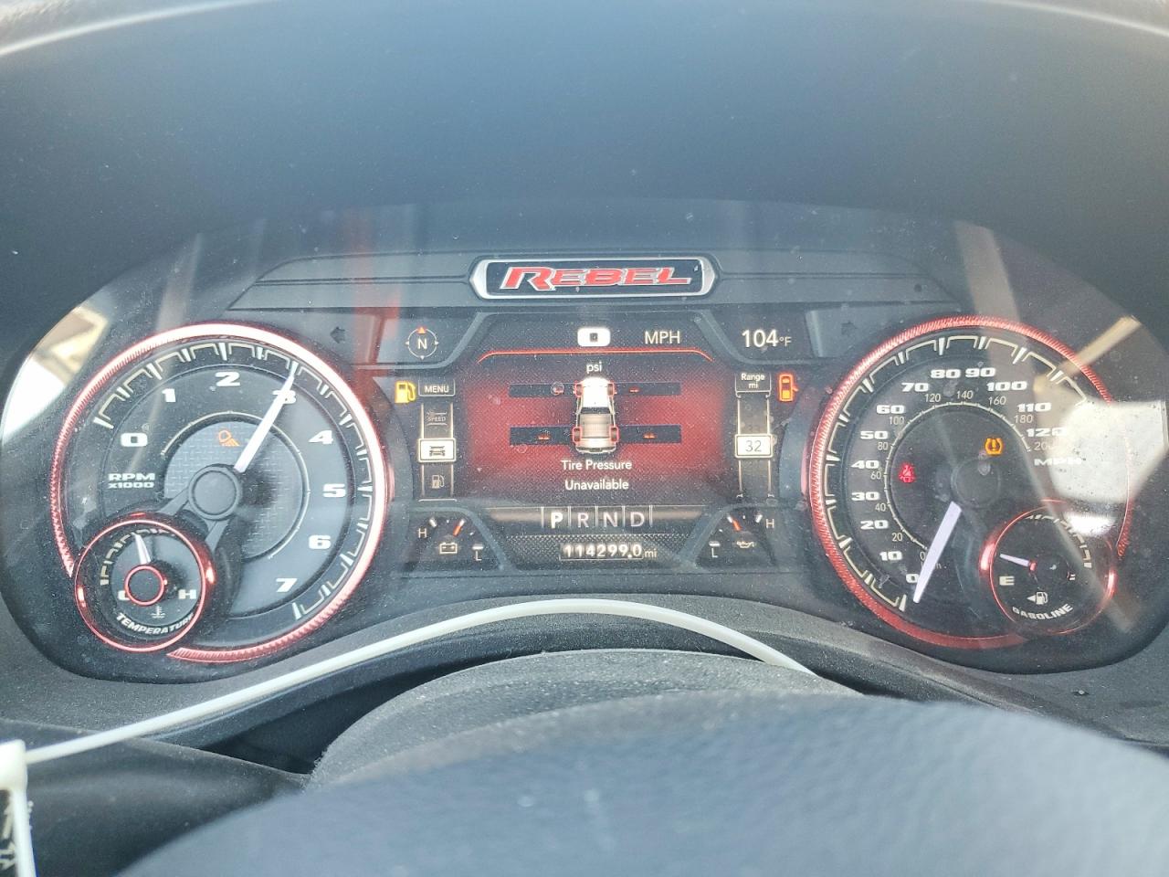 2019 RAM 1500 REBEL photo 9