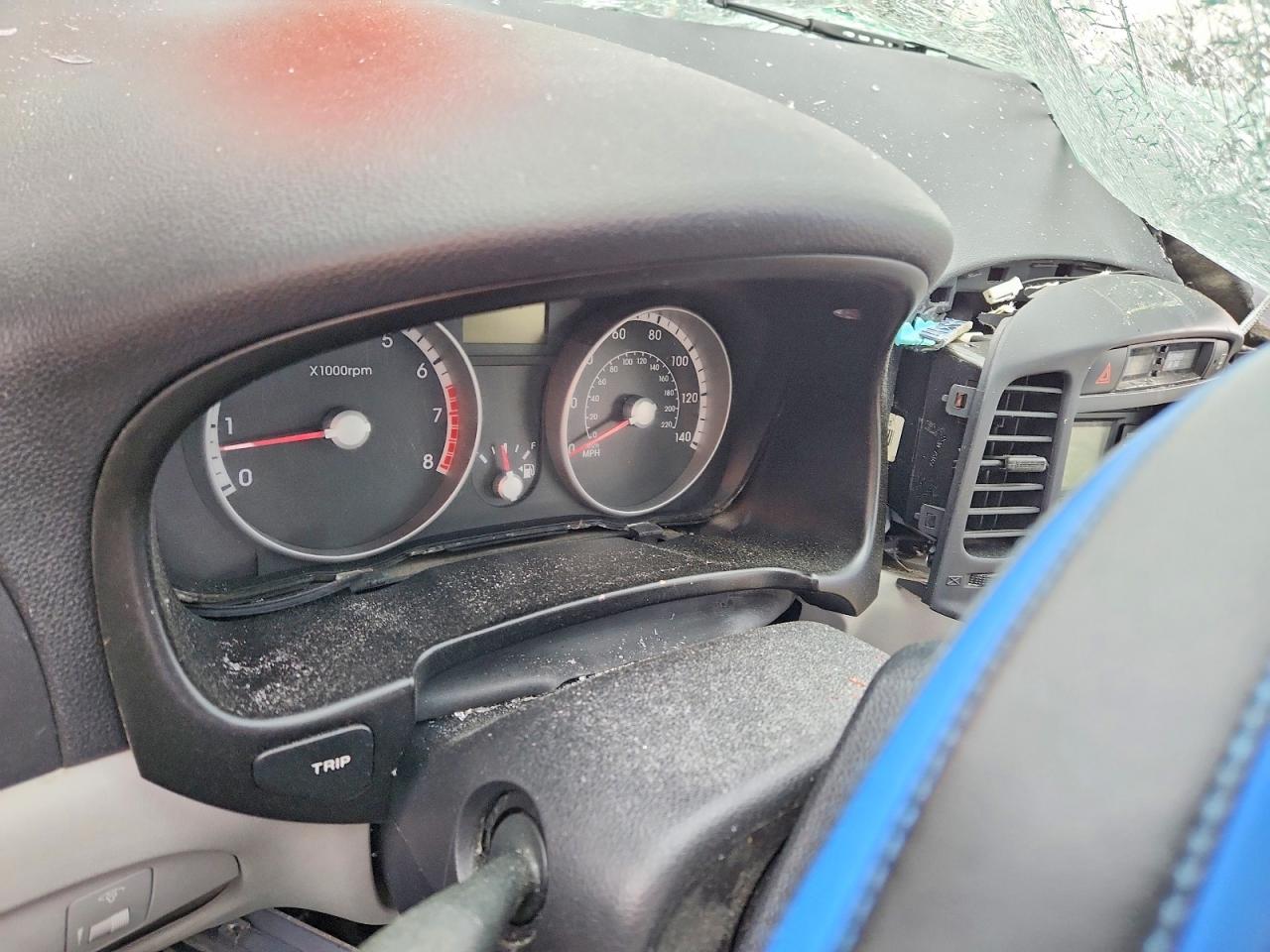 2009 HYUNDAI ACCENT MC photo 9