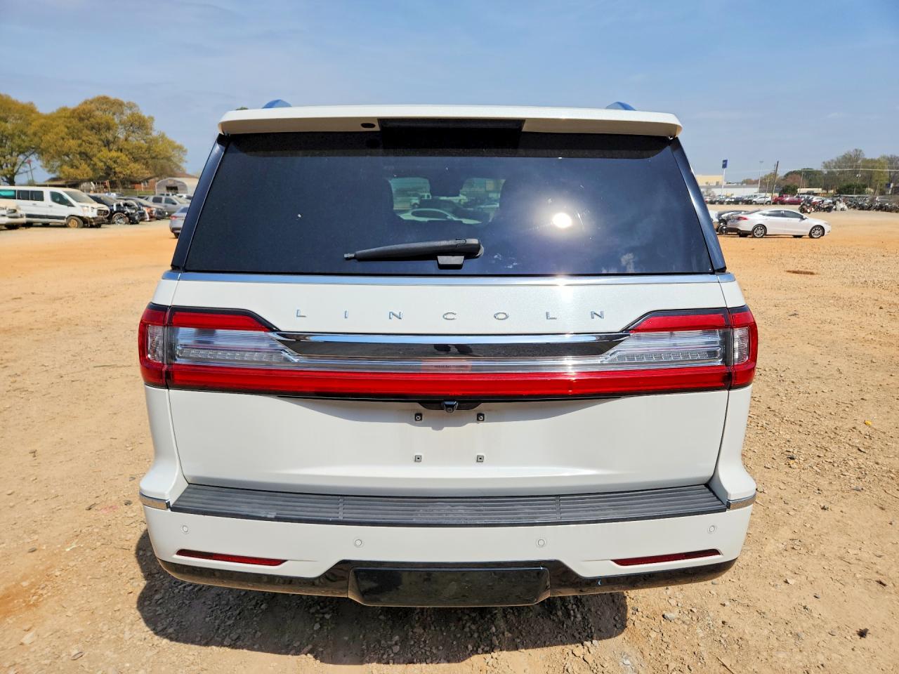 2021 LINCOLN NAVIGATOR RESERVE photo 16