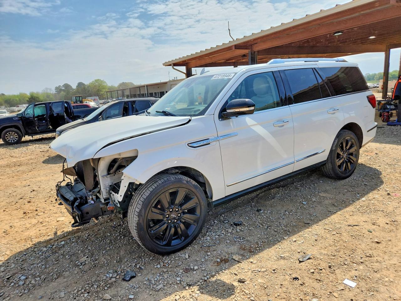 2021 LINCOLN NAVIGATOR