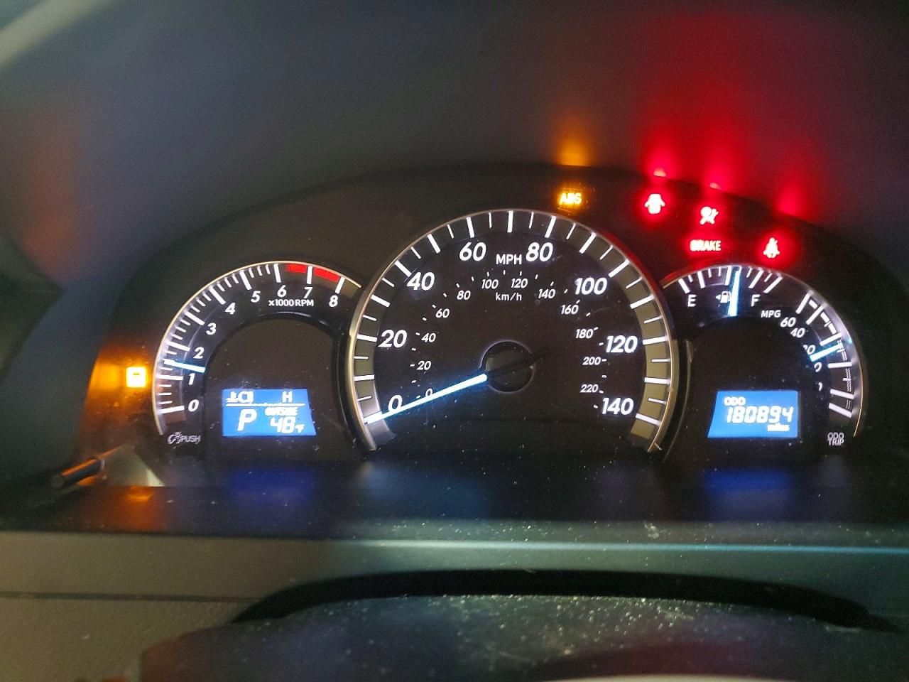 2012 TOYOTA CAMRY SE photo 25