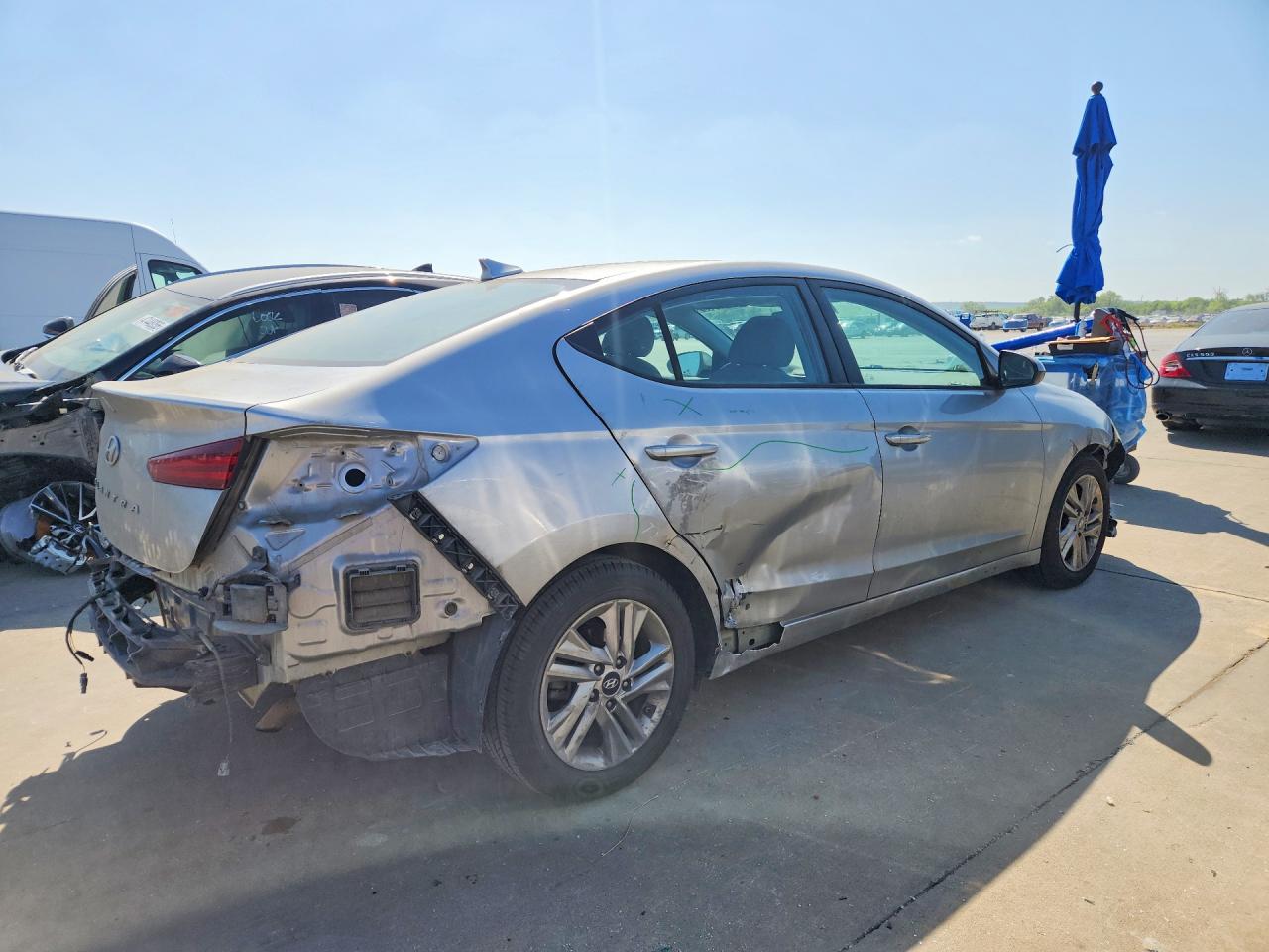 2020 HYUNDAI ELANTRA SEL photo 5