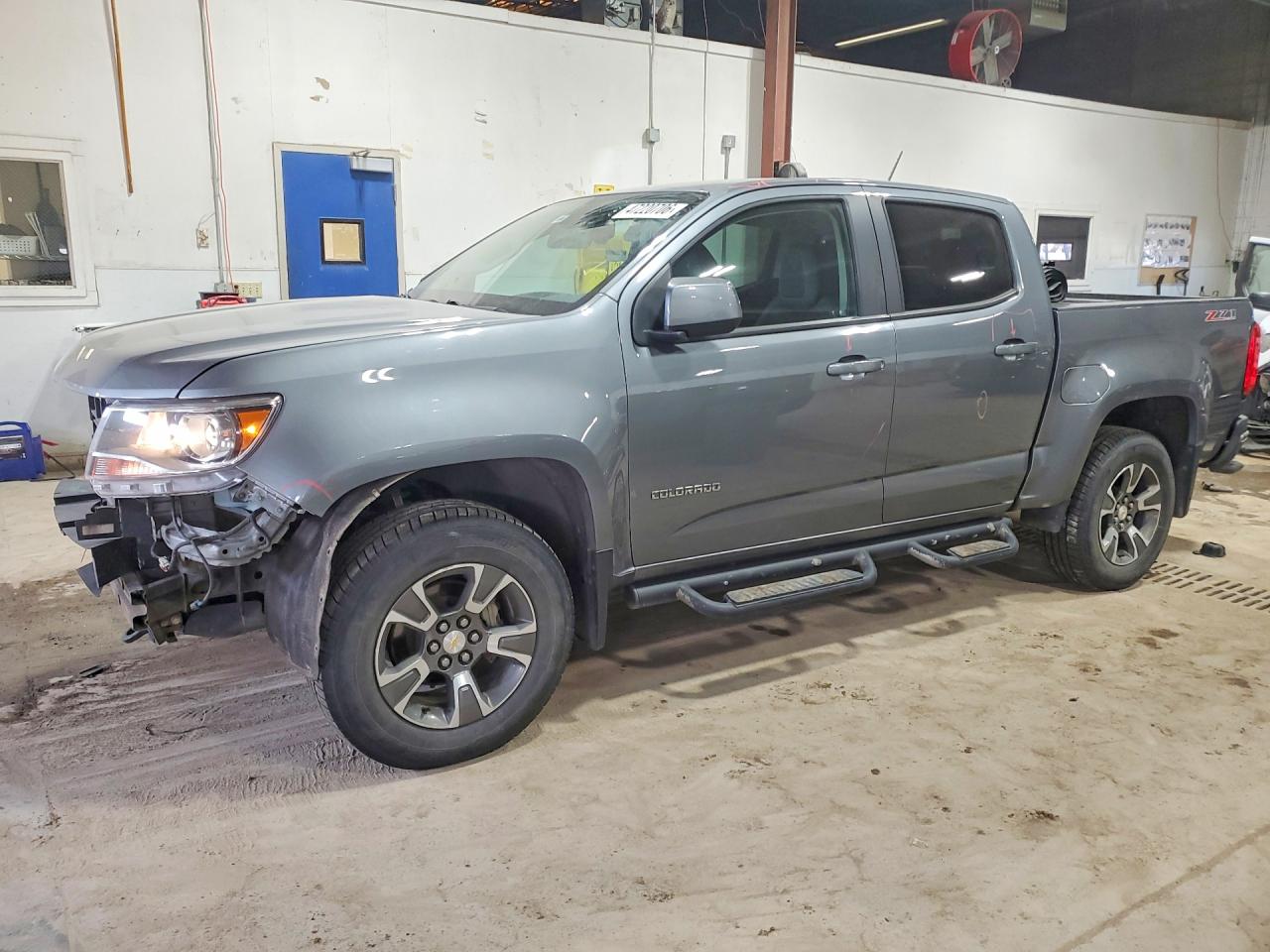 2019 CHEVROLET COLORADO Z71 photo 2