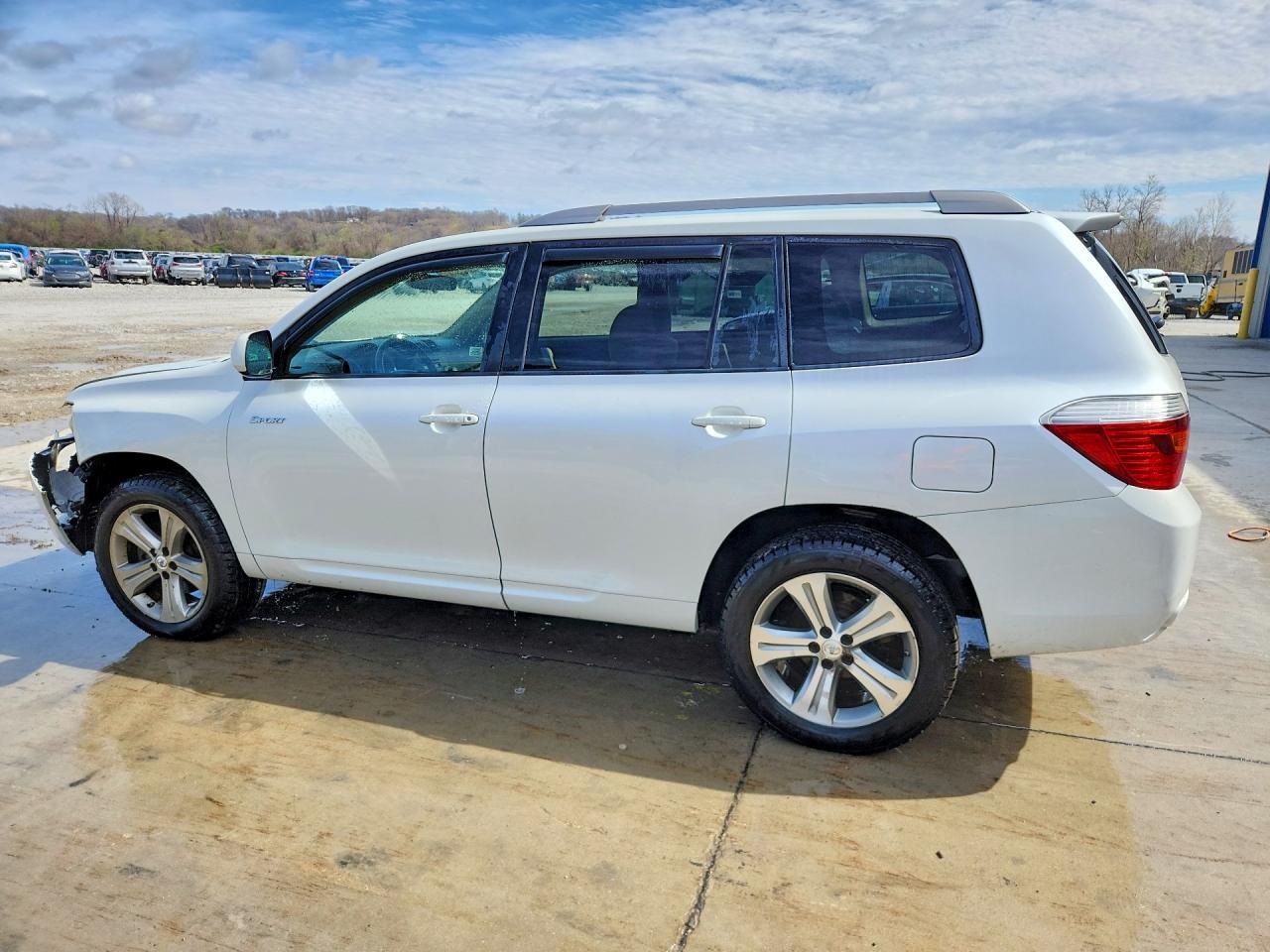 2008 TOYOTA HIGHLANDER SPORT photo 3