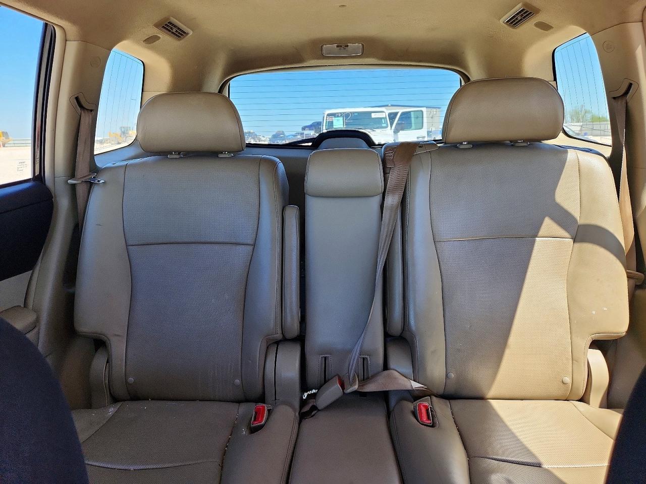 2013 TOYOTA HIGHLANDER LIMITED photo 10