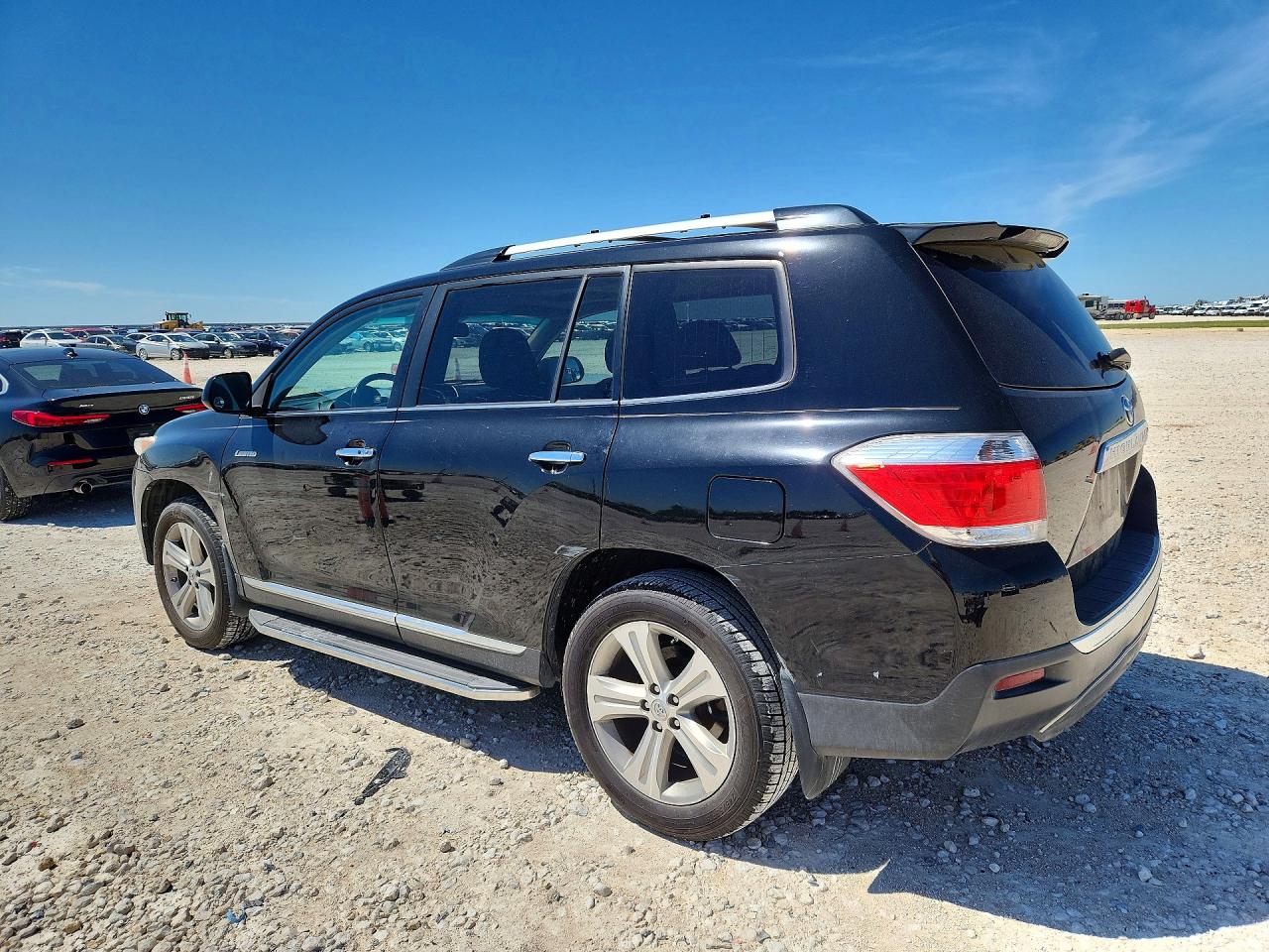 2013 TOYOTA HIGHLANDER LIMITED photo 2