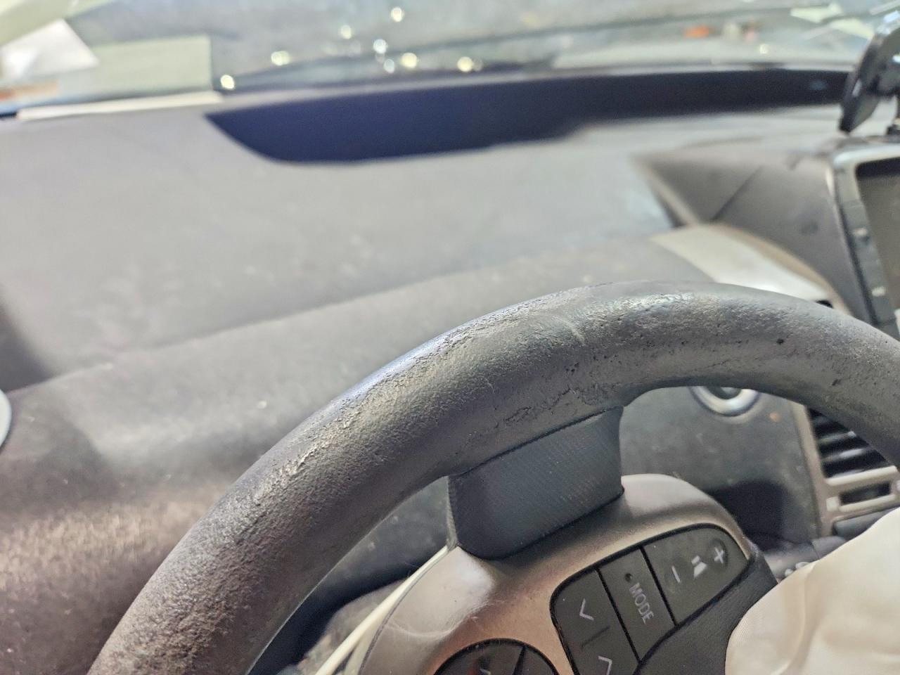 2008 TOYOTA PRIUS BASE photo 9