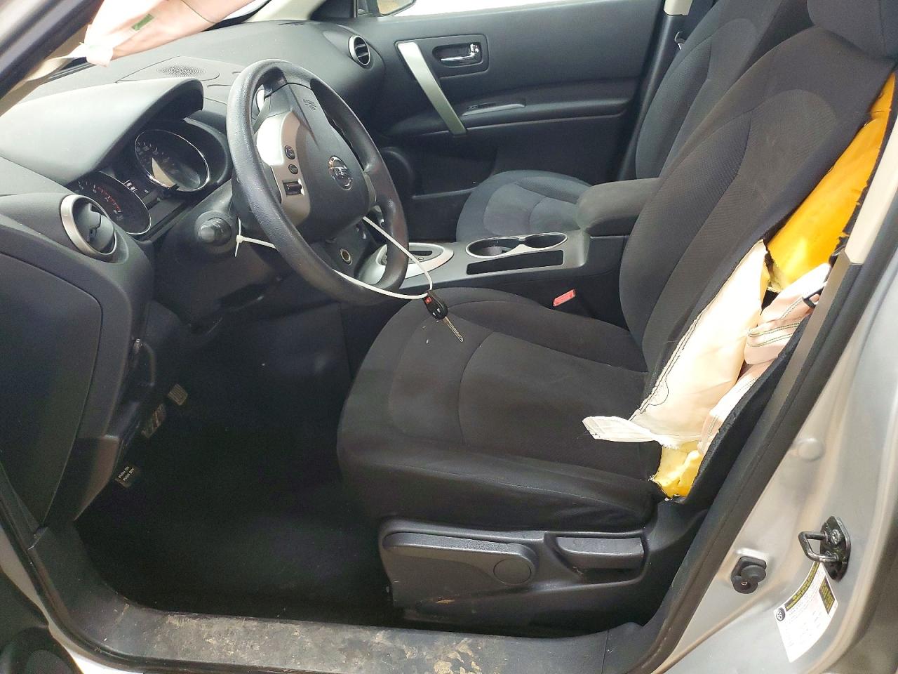 2011 NISSAN ROGUE S photo 7