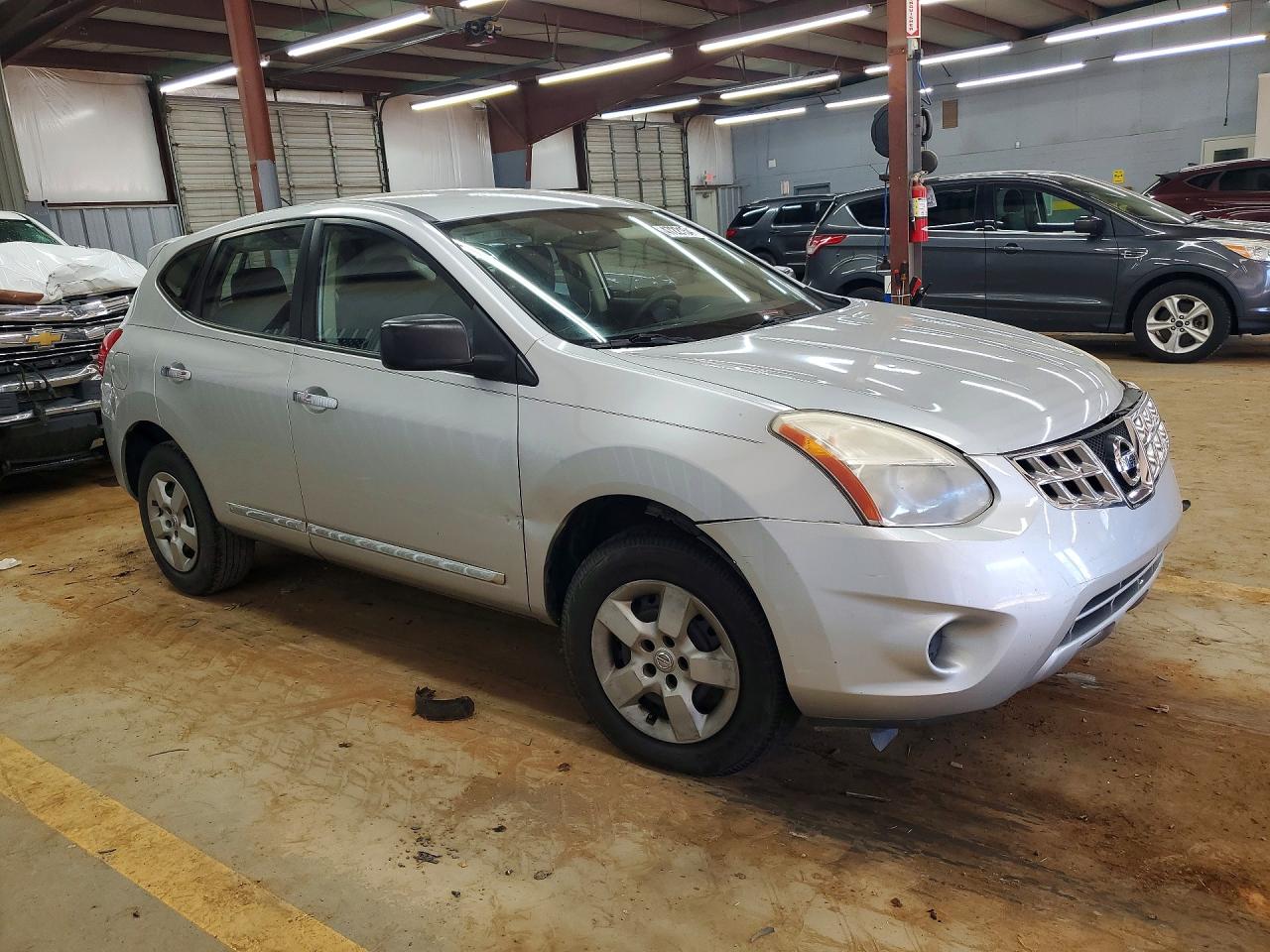 2011 NISSAN ROGUE S photo 4