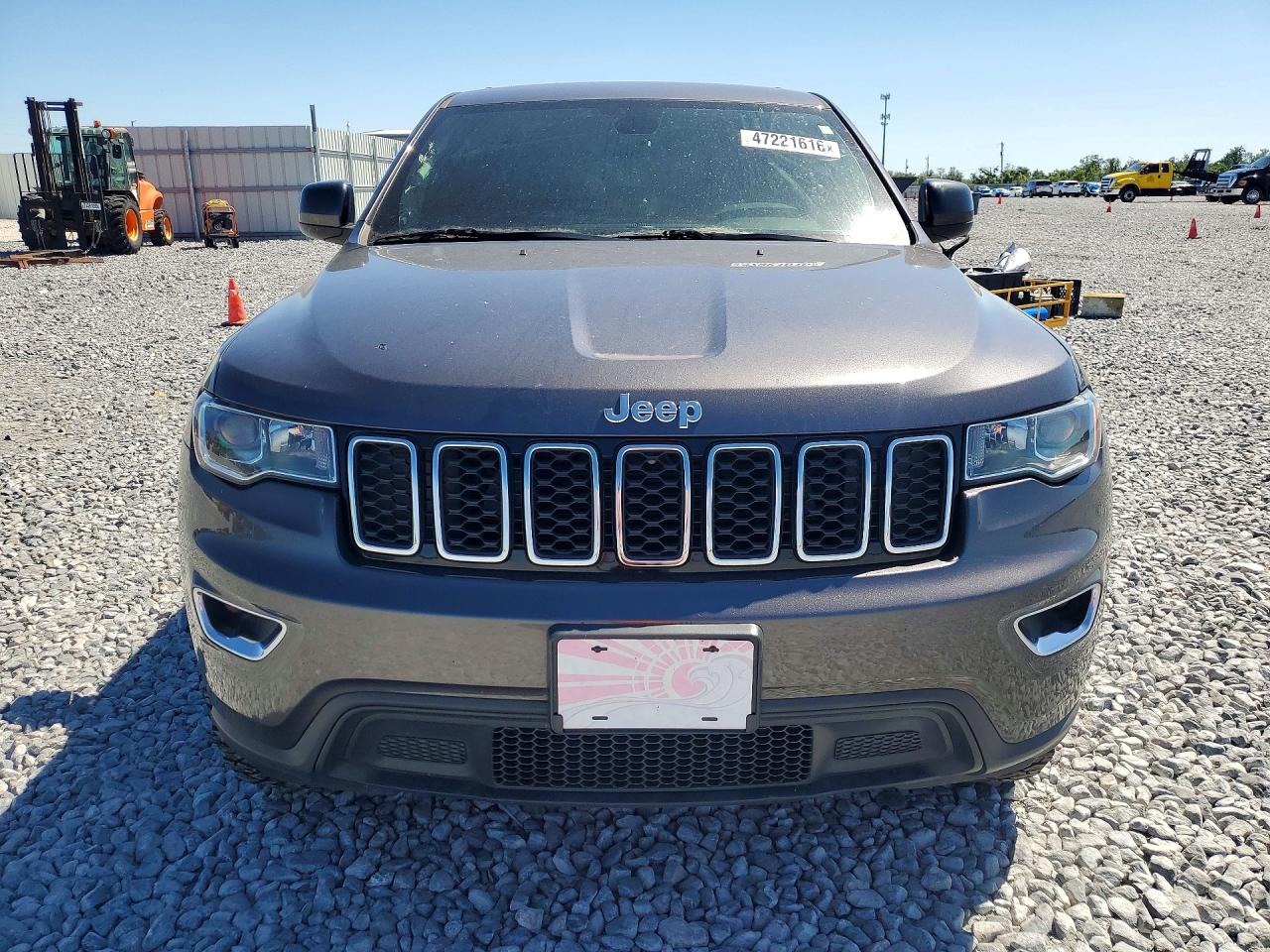 2018 JEEP GRAND CHEROKEE LAREDO photo 9