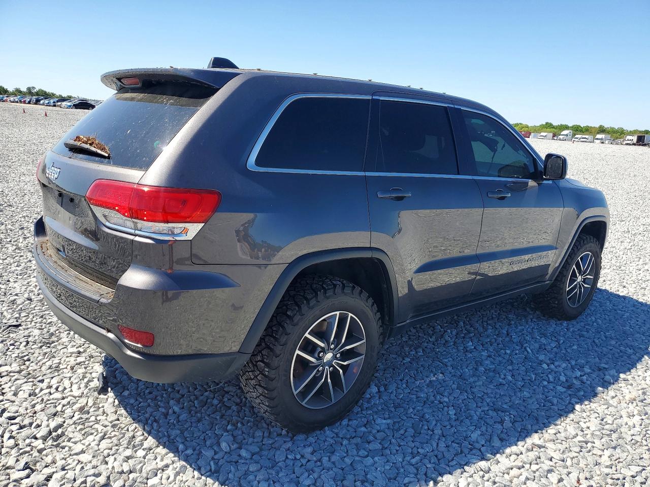2018 JEEP GRAND CHEROKEE LAREDO photo 5