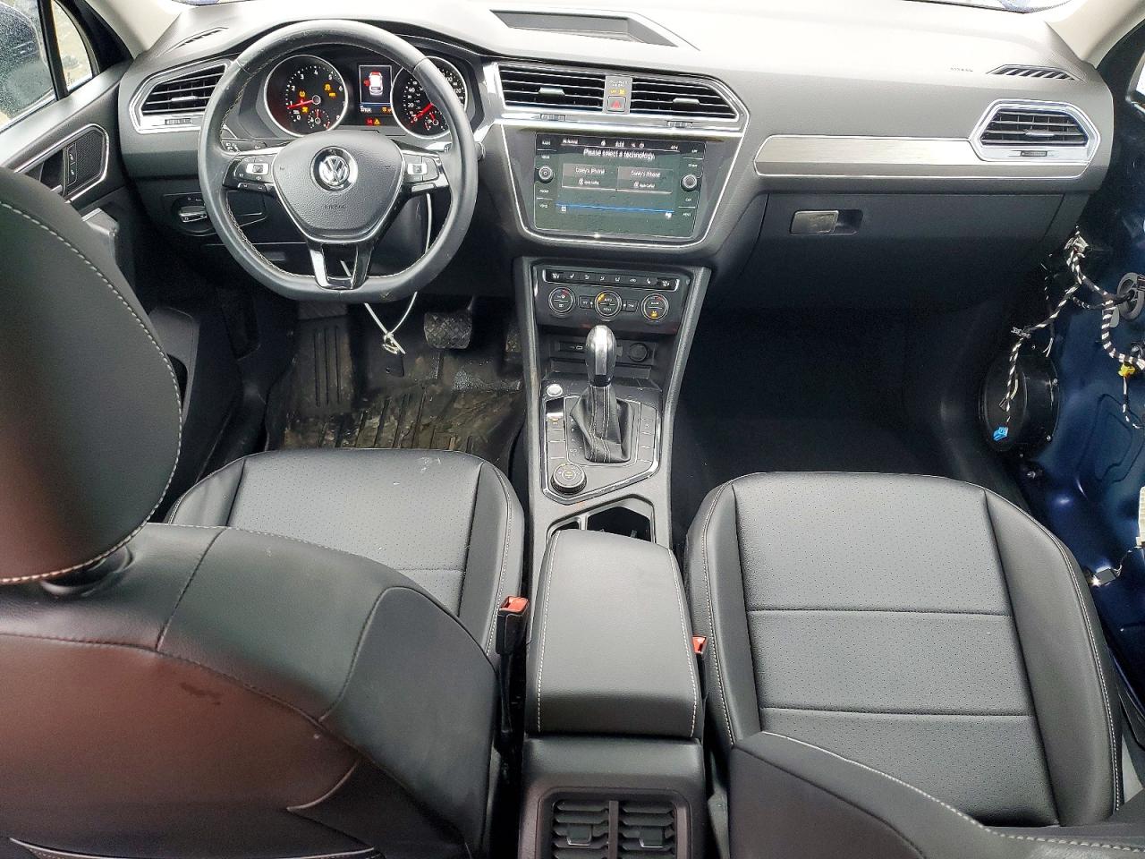 2021 VOLKSWAGEN TIGUAN SE photo 8