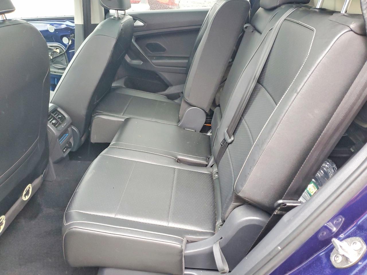 2021 VOLKSWAGEN TIGUAN SE photo 11