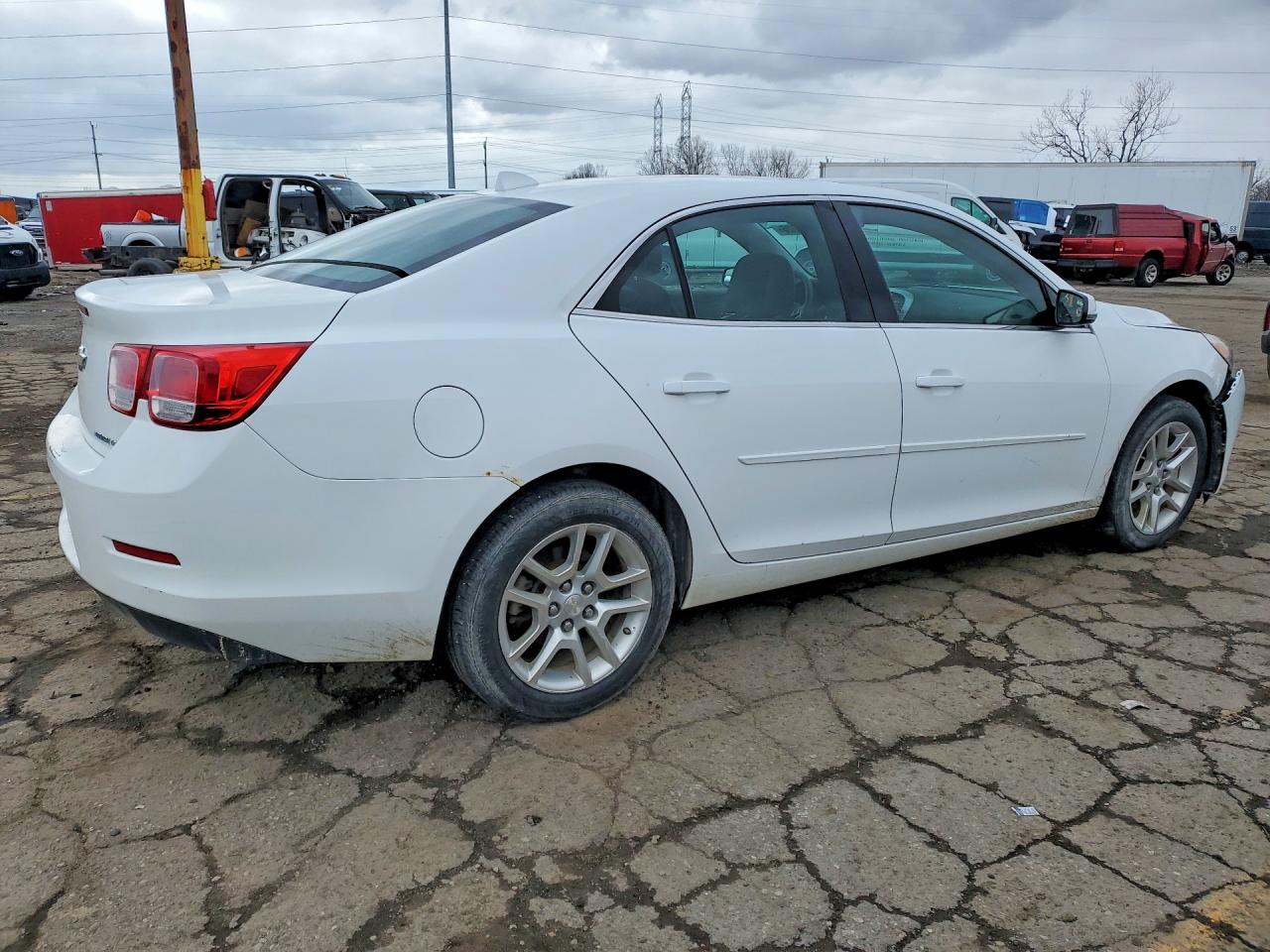 2013 CHEVROLET MALIBU 1LT photo 3