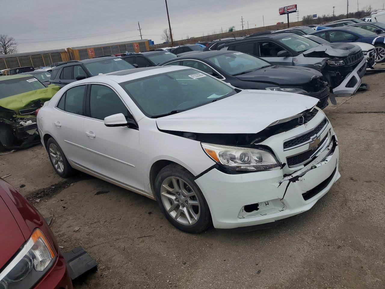 2013 CHEVROLET MALIBU 1LT photo 4