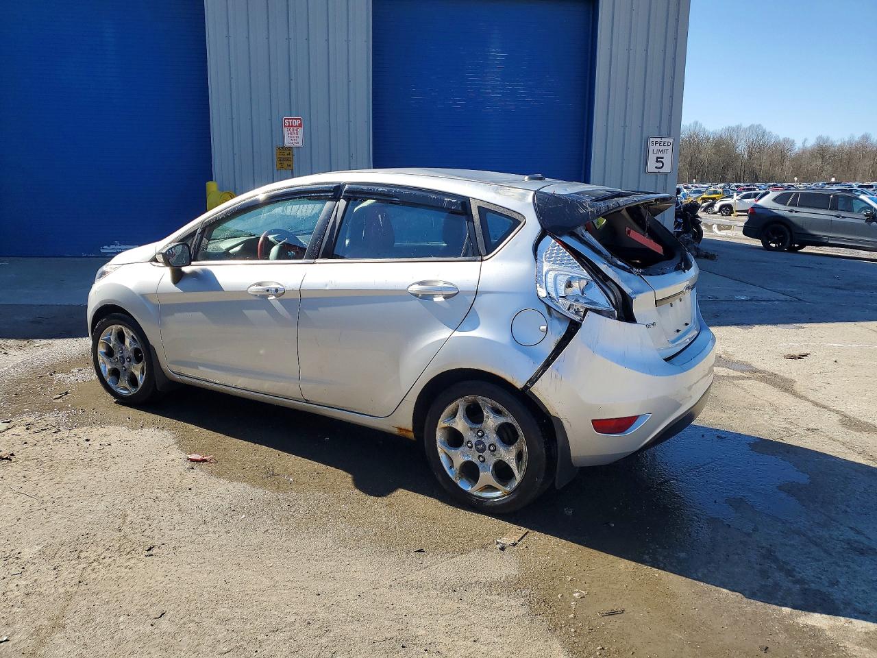 2012 FORD FIESTA SES photo 4