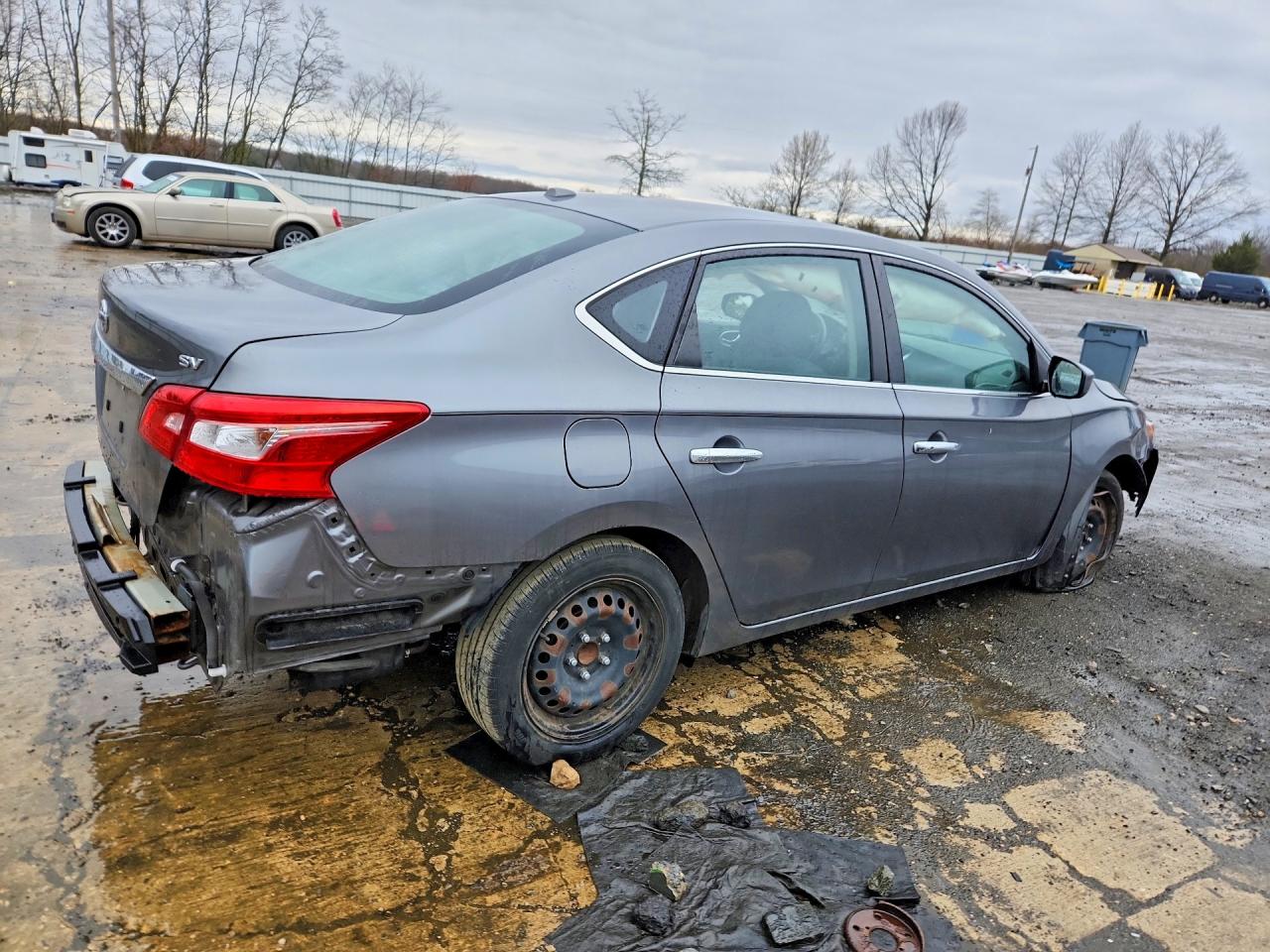 2017 NISSAN SENTRA photo 7