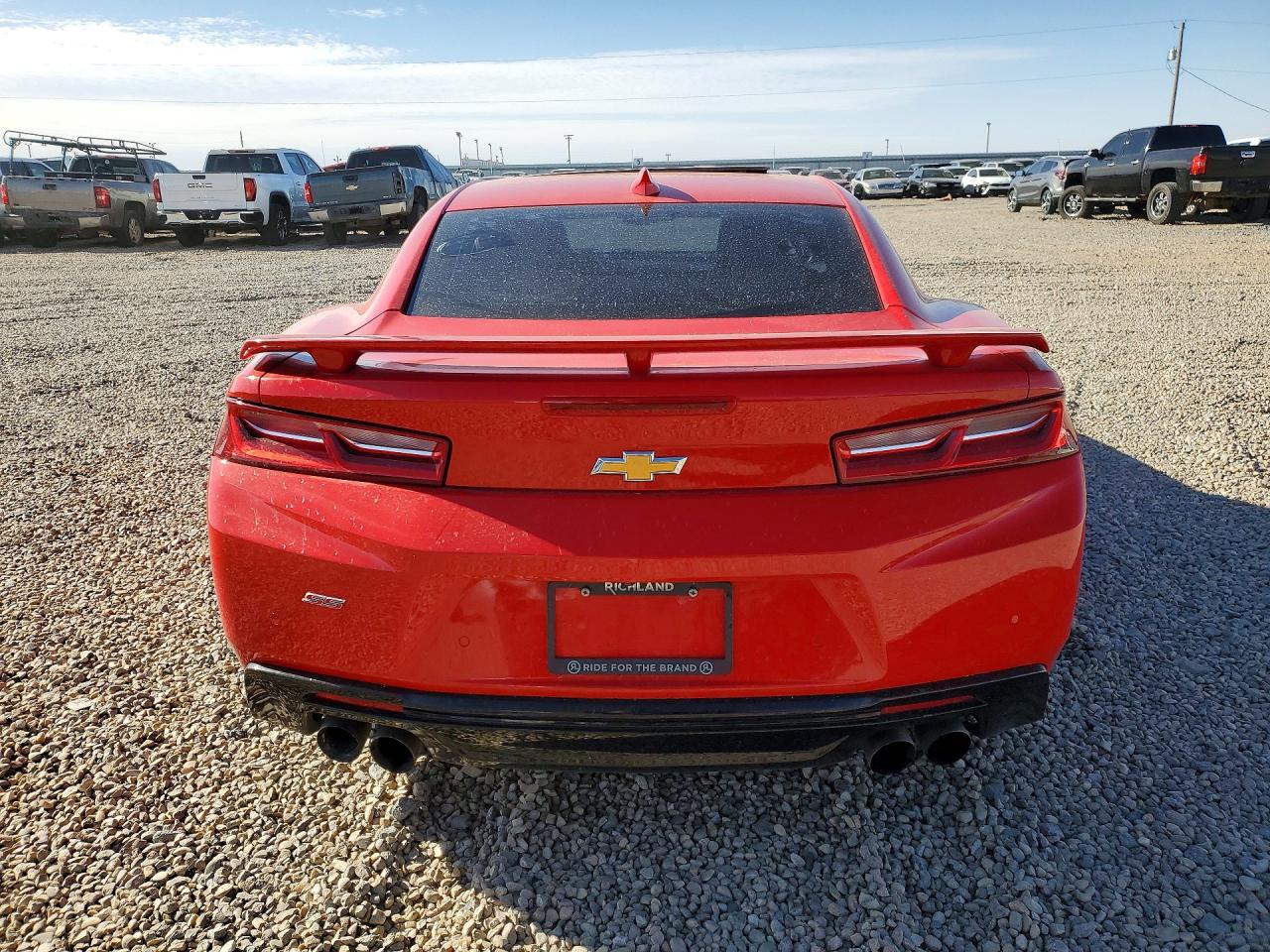 2016 CHEVROLET CAMARO SS photo 6